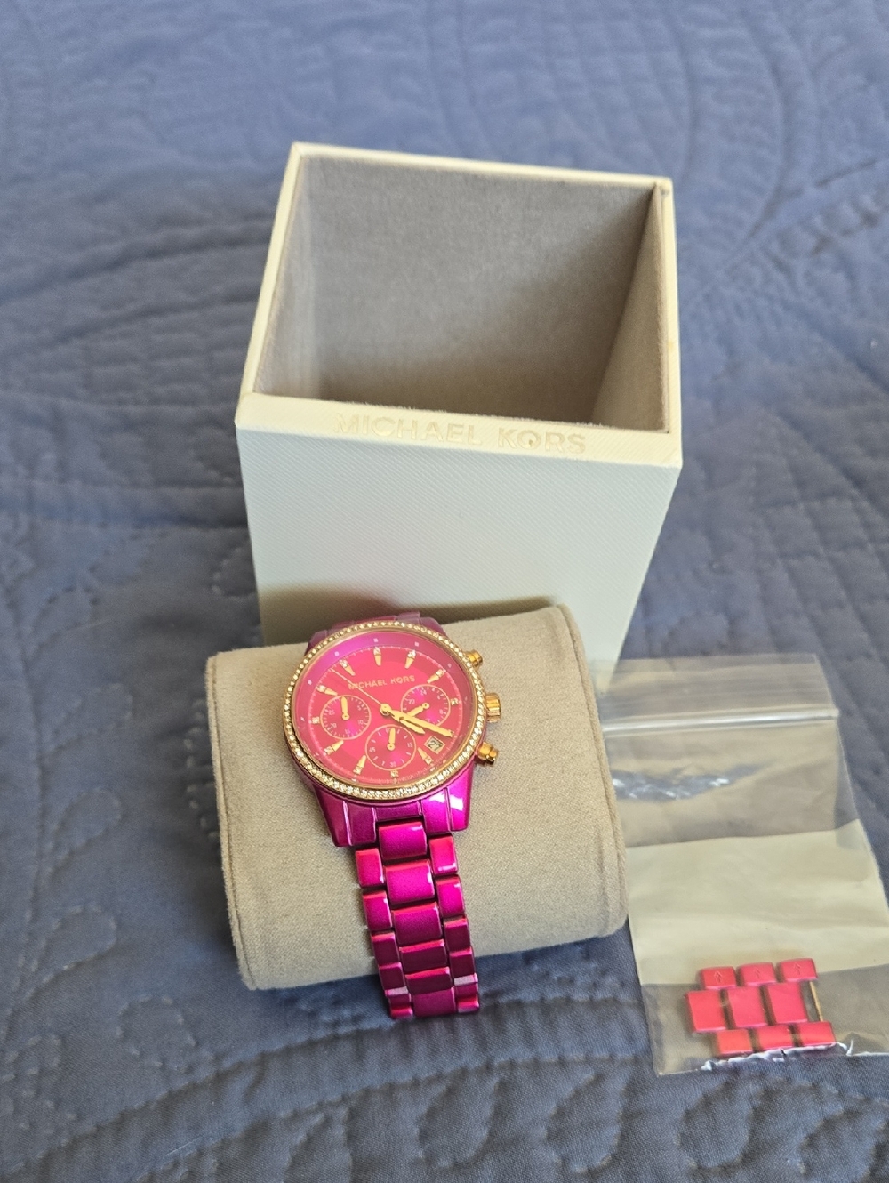 Michael Kors Pink and Gold Crystal-Trim Chronograph Watch - Picture 3 of 6